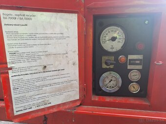 Recyklátor asfaltu - 6