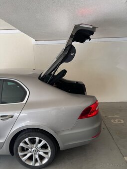Škoda Superb 2.0 TDI Facelift - 6