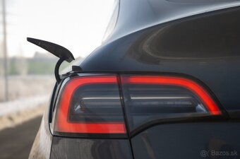 Tesla Model Y Long Range AWD 2022 - 6