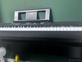 Predám klavír Yamaha dgx 650 digitálne piano - 6