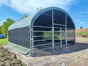 pristrešok pre kone 6x6m - 6