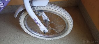 Na predaj krásny 16" dievčenský bicykel - 6