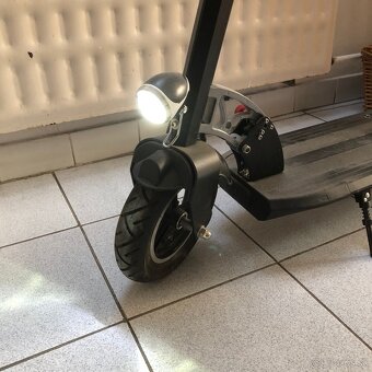 Predám elektrokolobežku W-TEC Tenmark 500W - 6