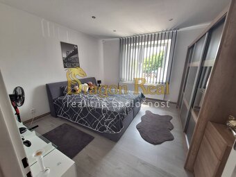 PREDAJ – Rodinný dom po rekonštrukcii – DRAHŇOV - 6