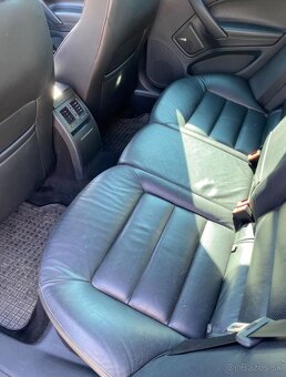 Skoda octavia 2.0 tdi rs CR len 140 tisic - 6