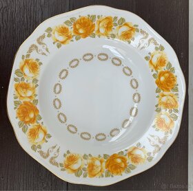 Porcelánové staré retro taniere - 6