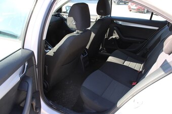 Škoda Octavia 1,2 TSi 77 kW AMBIENTE - 6