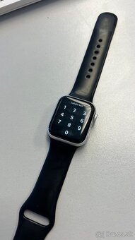 Apple Watch SE - 6
