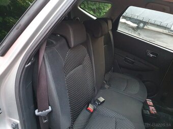 Nissan Qashqai +2 - 6