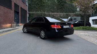 Mercedes Benz E 200 cdi - 6