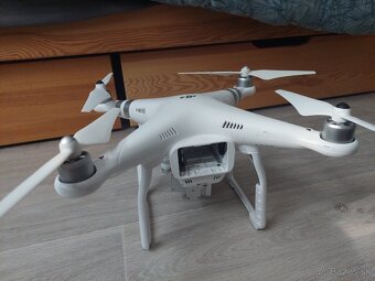 Predam dron dji phanton 3 - 6