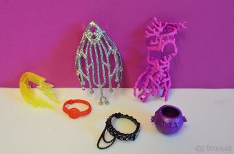 Monster High bábiky a iné doplnky - 6
