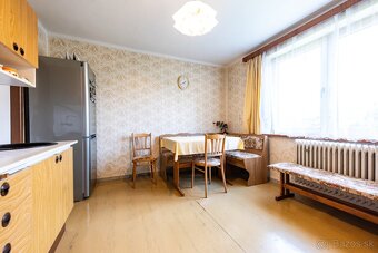 Rodinný dom so srdcom dediny a veľkou záhradou – Brunovce - 6