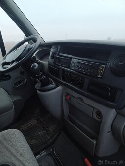 Rozpredám Renault Master 2.5Dci 84kw 2006 - 6