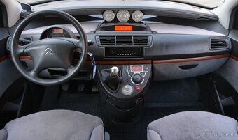 Citroen C8 2.2 HDi 7 miest, nová TK a EK - 6