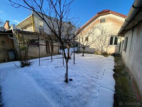 Rodinný dom v Lučenci vo vyhľadávanej lokalite pri parku - 6