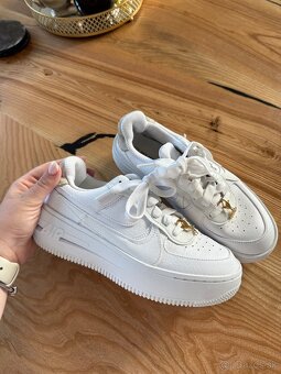 Nike Air Force 1 - 6