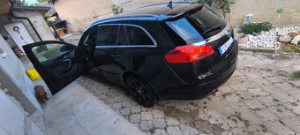 Opel Insignia sports tourer - 6