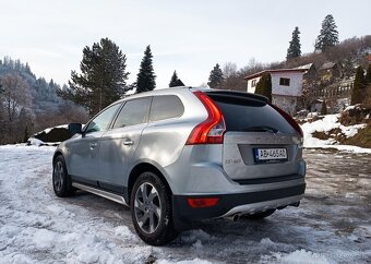 Volvo XC60 120kw Automat AWD (4X4) OCEAN RACE - 6