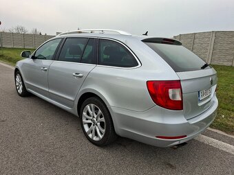 Škoda Superb Combi 2.0 TDI - 6