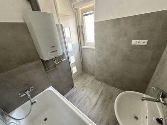 Zrekonštruovaný 2 izbový byt Sládkovičovo Školská, 109.900 € - 6