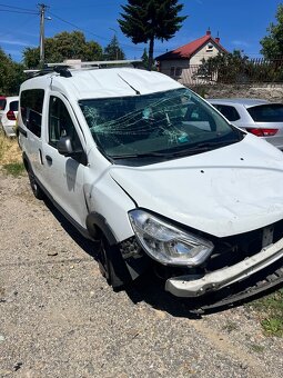 Dacia dokker po nehode - 6