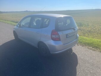 Honda jazz 1.2 - 6