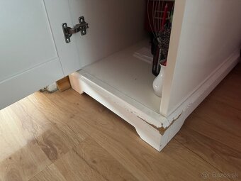 Kvalitný kancelársky stôl / Biely písací stôl - 6