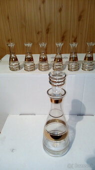 Karafa s pohárikmi - 6