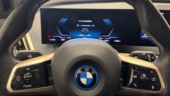 BMW iX 40 xDrive GOLD LASER MASÁŽ PANORAMA HEAD-UP 360°KAM. - 6