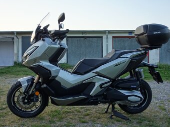 Honda ADV 350 - 6