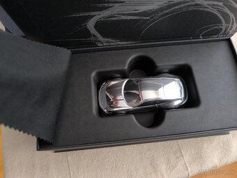 Porsche 992 911 1:43 kovové ťažitko - 6