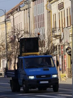 Výkop, úprava terénu, prípojky, prevoz materiálu. - 6