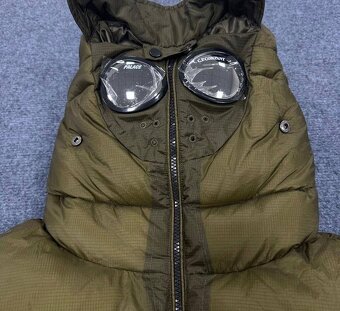 Páperová bunda C.P. Company x Palace / Puffer C.P. x Palace - 6