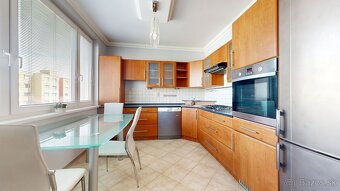 Predaj zariadeného 3-izbového bytu po kompletnej rekonštrukc - 6