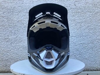 mx prilba FOX V4 carbon - 6