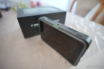 Atomos SHINOBI 5 - 6