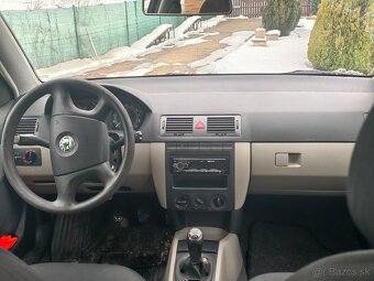 Škoda Fabia 1.2i - 6