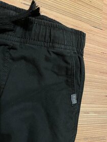Chlapčenské nohavice  zn.H&M veľkosť 140 - 6