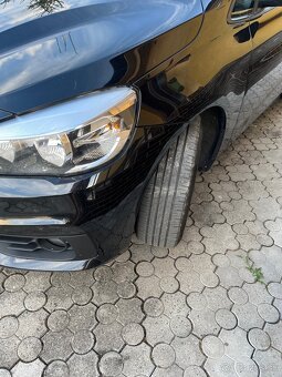 BMW 218d - 6
