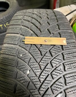 Zimné Pneu 215/60 R16 - 6