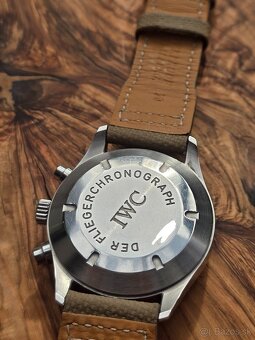 IWC Pilot Chronograph IW3706 - 6
