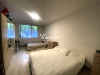 PREDAJ 3 izbový, veľký, kompletne prerobený byt v centre Nit - 6