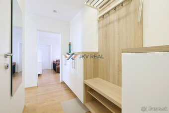 Exkluzívny Predaj: Štýlový 3-izbový Byt so Záhradkou a Balkó - 6