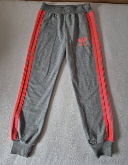 Dievčenská tepláková súprava Adidas - 6