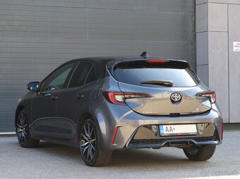 Corolla 2.0 GR SPORT, kúpená v SR, len 9900km,v záruke - 6