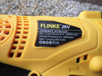 Aku ručný rázový uťahovák Flinke 2x 25V - 6