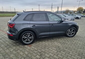 Audi Q5 2.0 TDI S TRONIC 2022 - 6