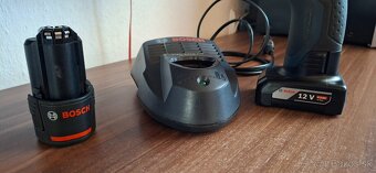 Nabíjačka Bosch GAL 1215 CV 3,6V-12V 1,5A - 6