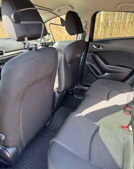 Mazda 3 2.0 Skypassion 120K - 6